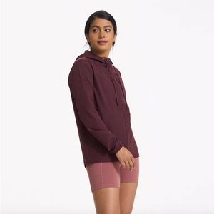 Vuori outdoor trainer shell jacket